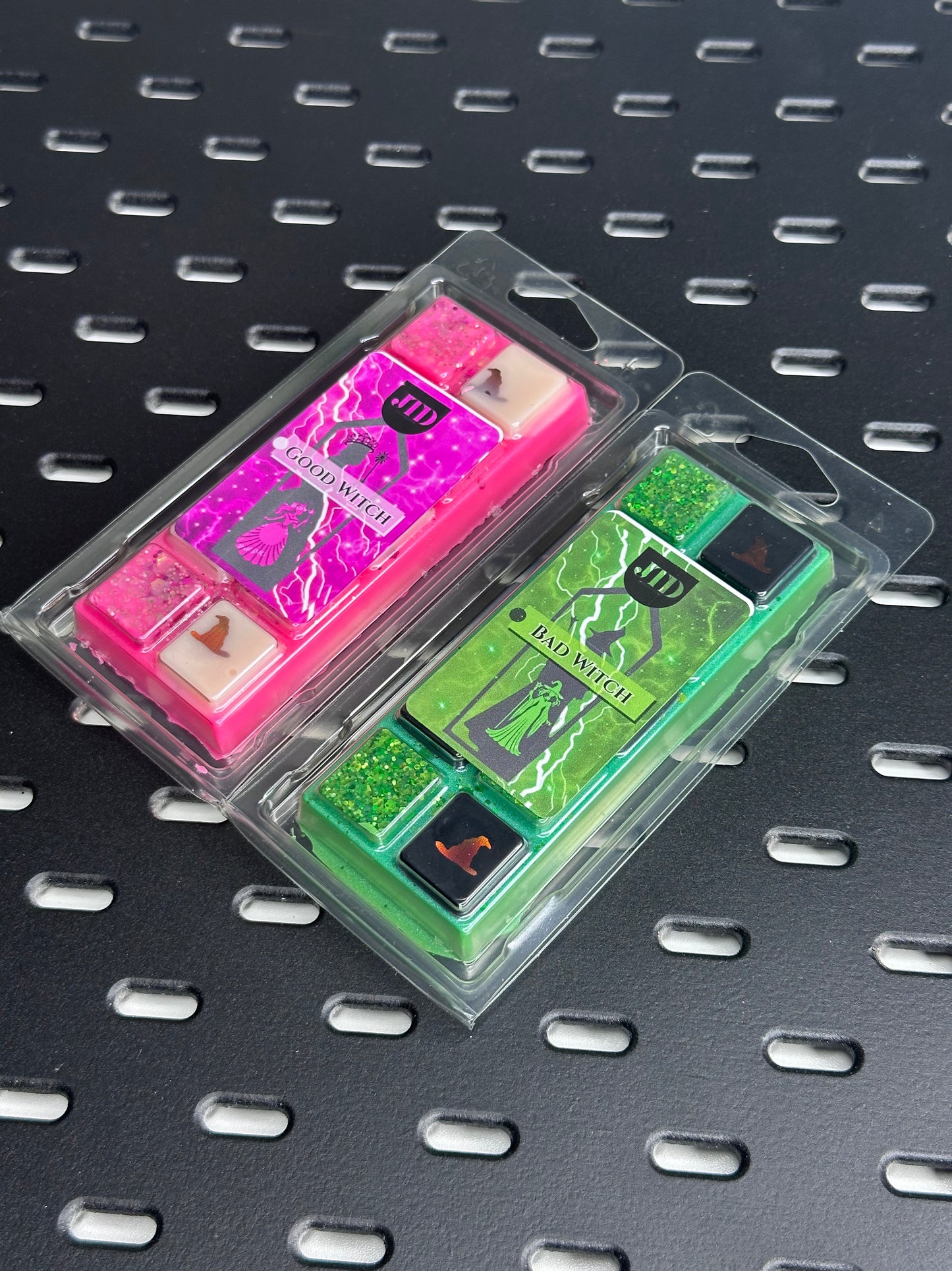 Witch Snapbars